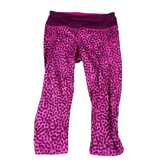 LULULEMON Pink Top Speed Crop Ace Spot Magenta Running Capri Leggings Size 4 - Picture 1 of 5